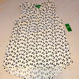 Womenās cherry pattern tank. Nwt